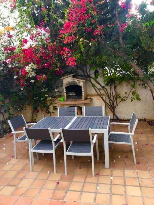 Three Bedroom House By The Sea Holiday home